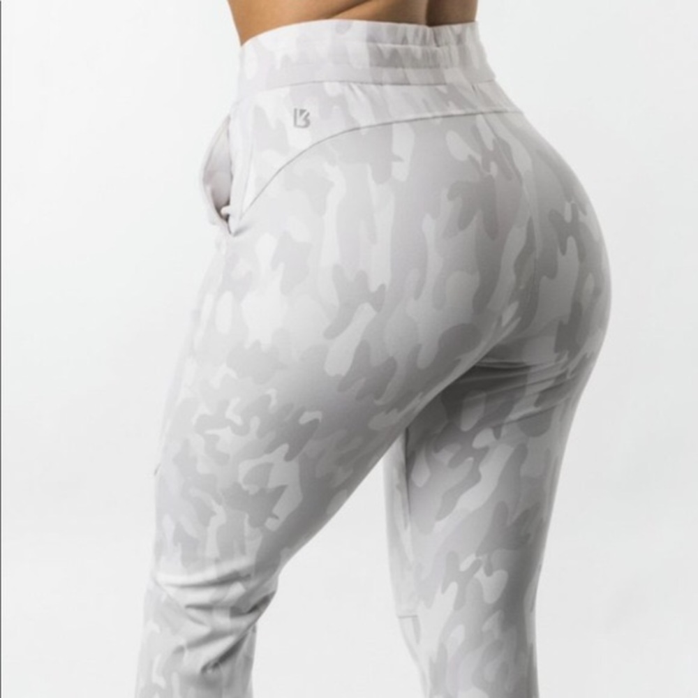 Buffbunny Jasmine Jogger